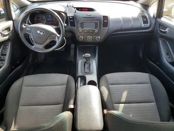 KNAFX4A81G5490492 2016 KIA FORTE - Image 8