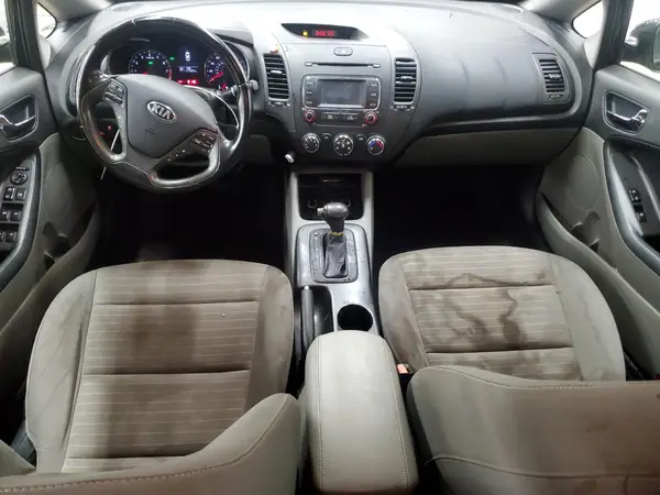 KNAFX4A81G5529615 2016 KIA FORTE - Image 8