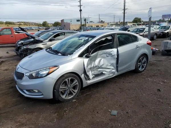 KNAFX4A81G5614230 2016 KIA FORTE - Image 1