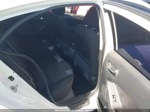 KNAFX4A82G5465553 2016 KIA FORTE - Image 8