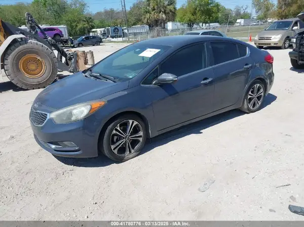 KNAFX4A82G5485642 2016 KIA FORTE - Image 2