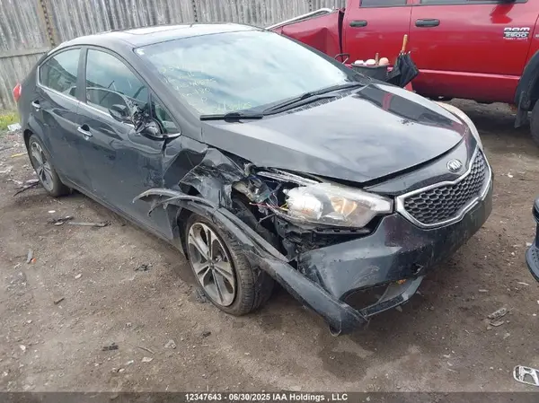 KNAFX4A82G5546875 2016 KIA FORTE - Image 1