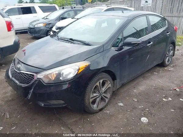 KNAFX4A82G5546875 2016 KIA FORTE - Image 2
