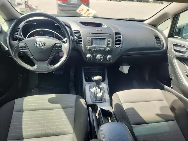 KNAFX4A83G5450768 2016 KIA FORTE - Image 8