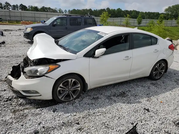 KNAFX4A83G5473760 2016 KIA FORTE - Image 1