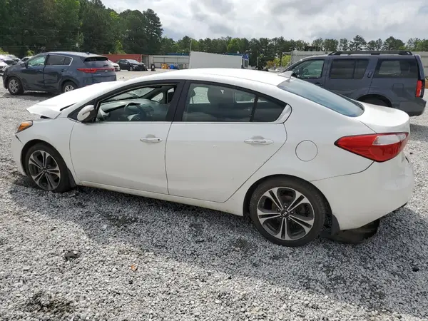 KNAFX4A83G5473760 2016 KIA FORTE - Image 2