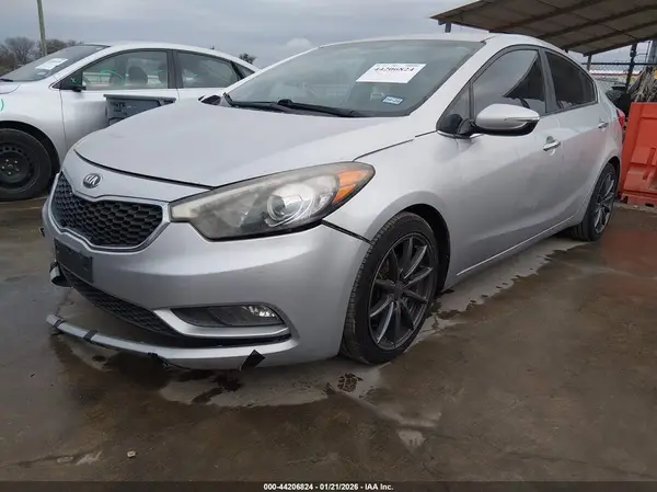 KNAFX4A83G5545086 2016 KIA FORTE - Image 2