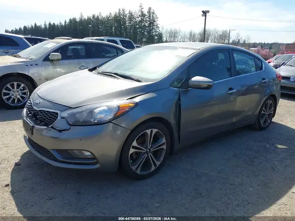 KNAFX4A83G5552409 2016 KIA FORTE - Image 2