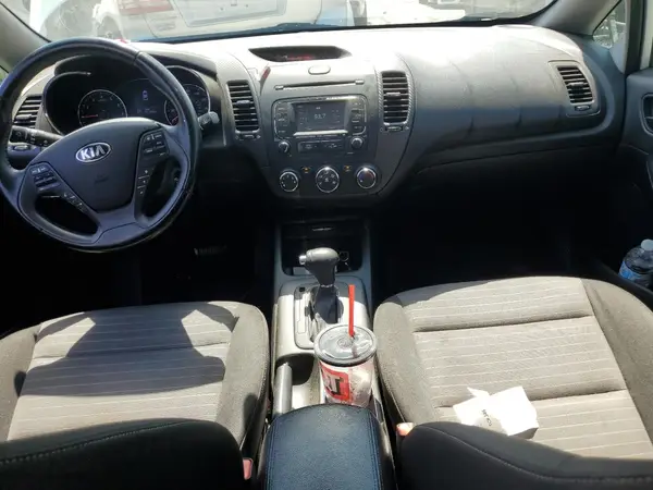 KNAFX4A84G5473752 2016 KIA FORTE - Image 8