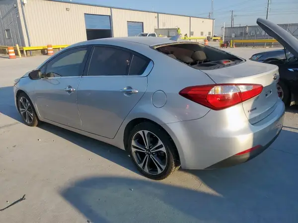 KNAFX4A84G5475212 2016 KIA FORTE - Image 2