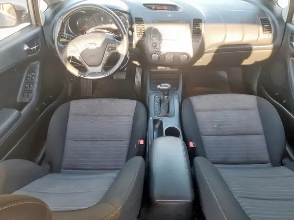 KNAFX4A84G5475212 2016 KIA FORTE - Image 8