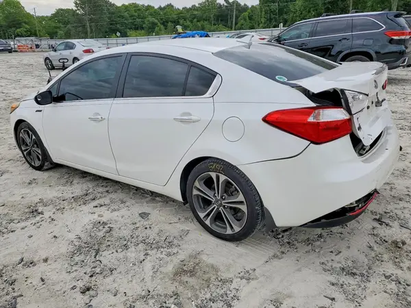 KNAFX4A84G5481365 2016 KIA FORTE - Image 2