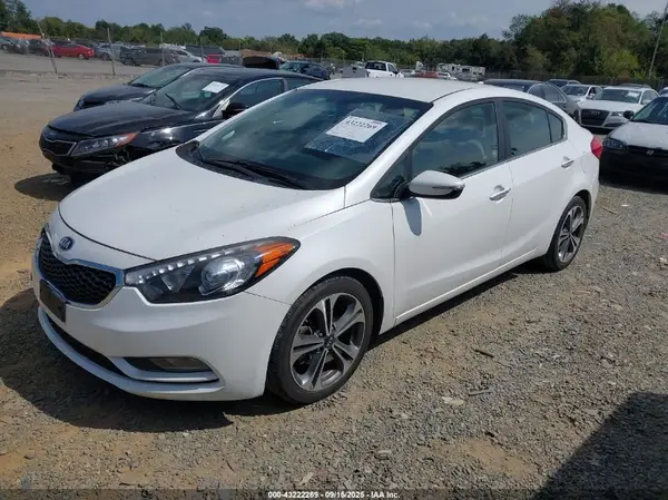 KNAFX4A84G5481396 2016 KIA FORTE - Image 2