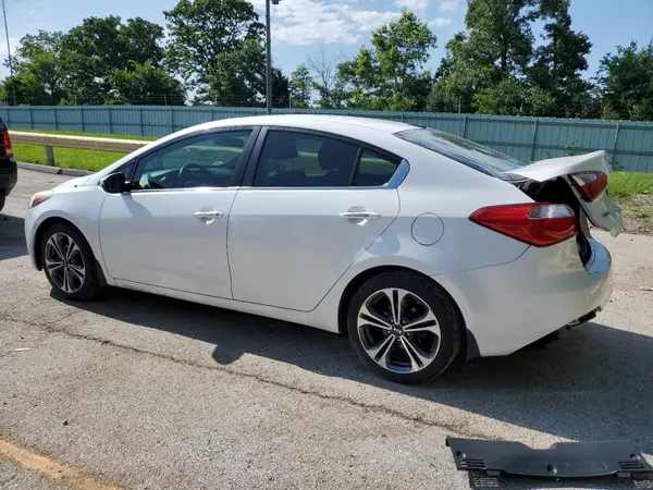KNAFX4A84G5481446 2016 KIA FORTE - Image 2