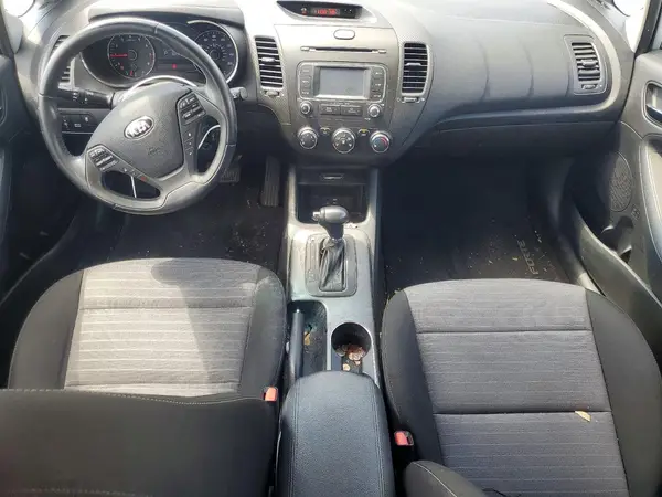 KNAFX4A84G5529513 2016 KIA FORTE - Image 8