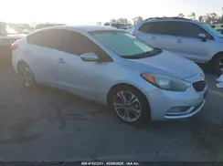 KNAFX4A84G5608048 2016 KIA FORTE