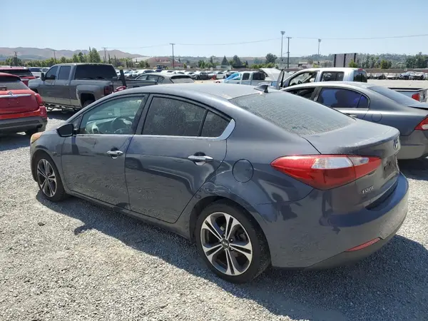 KNAFX4A85G5449976 2016 KIA FORTE - Image 2