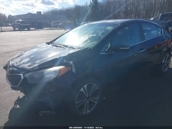 KNAFX4A85G5479902 2016 KIA FORTE - Image 2