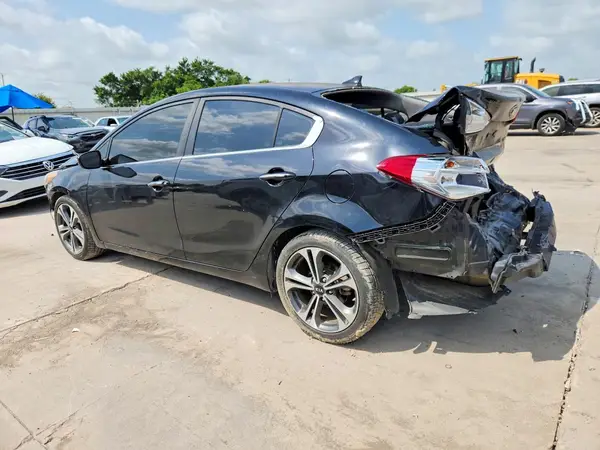 KNAFX4A85G5506239 2016 KIA FORTE - Image 2