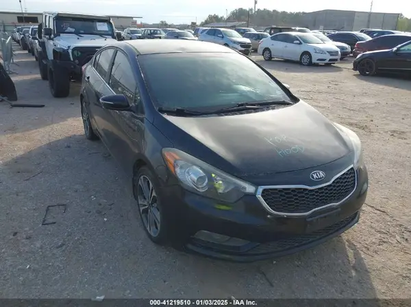 KNAFX4A85G5524871 2016 KIA FORTE - Image 1