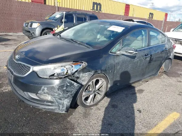 KNAFX4A85G5555294 2016 KIA FORTE - Image 2