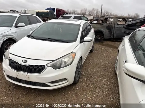 KNAFX4A86G5457066 2016 KIA FORTE - Image 2