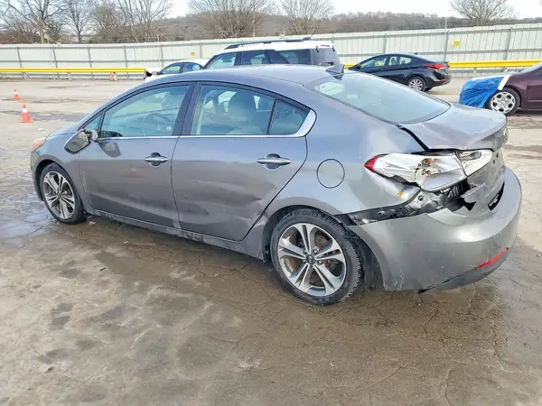 KNAFX4A86G5548368 2016 KIA FORTE - Image 2