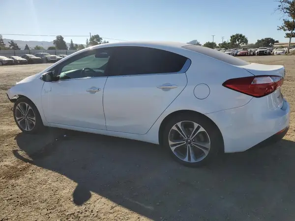 KNAFX4A86G5574601 2016 KIA FORTE - Image 2