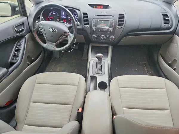 KNAFX4A87G5450806 2016 KIA FORTE - Image 8