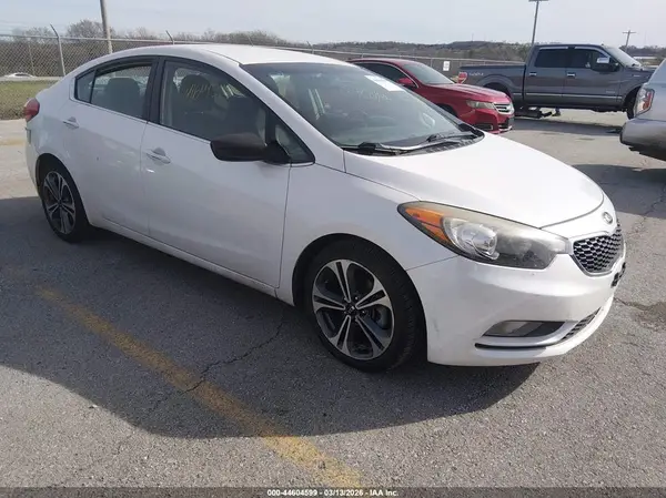 KNAFX4A87G5451468 2016 KIA FORTE - Image 1