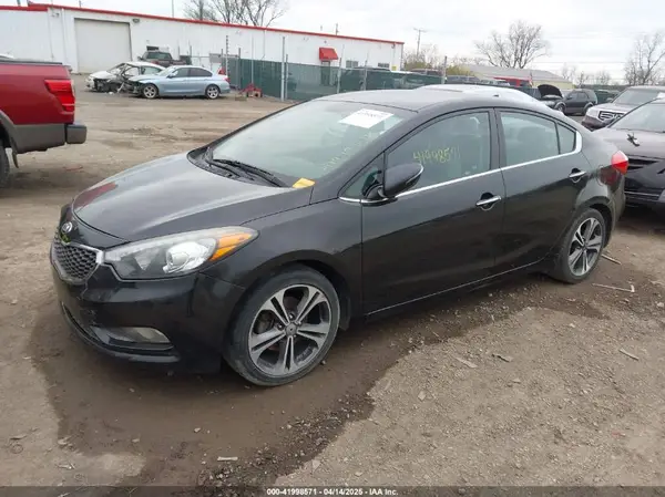 KNAFX4A87G5473485 2016 KIA FORTE - Image 2