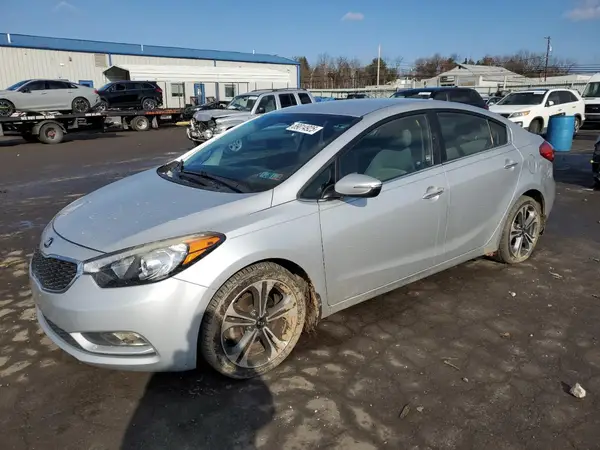 KNAFX4A87G5502287 2016 KIA FORTE - Image 1