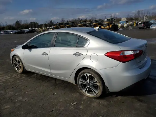 KNAFX4A87G5502287 2016 KIA FORTE - Image 2