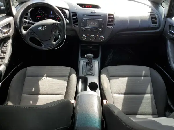 KNAFX4A87G5526718 2016 KIA FORTE - Image 8