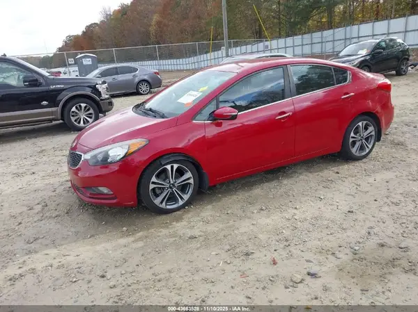 KNAFX4A87G5575675 2016 KIA FORTE - Image 2