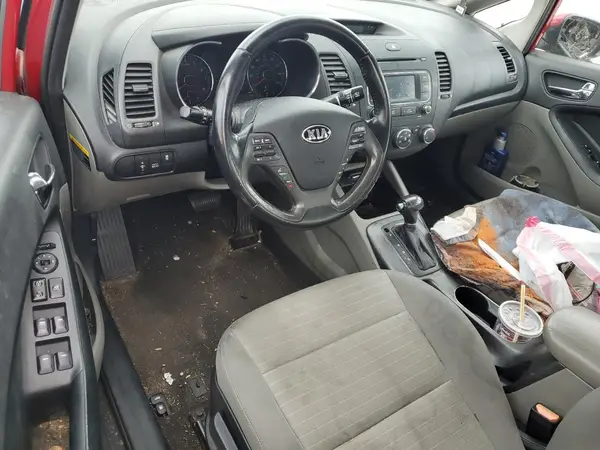 KNAFX4A88G5474449 2016 KIA FORTE - Image 8