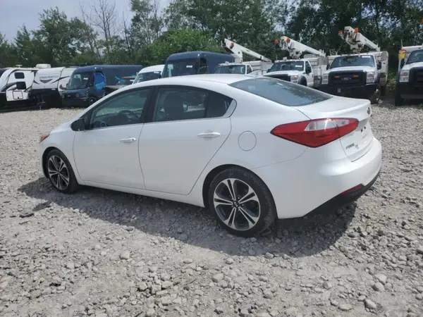 KNAFX4A88G5522354 2016 KIA FORTE - Image 2
