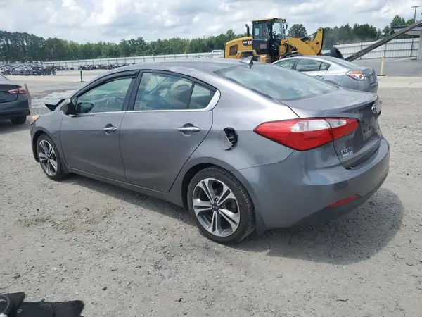 KNAFX4A88G5526811 2016 KIA FORTE - Image 2