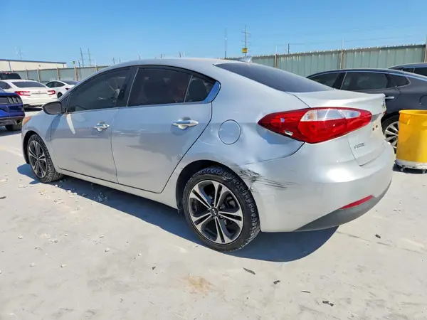 KNAFX4A88G5545116 2016 KIA FORTE - Image 2
