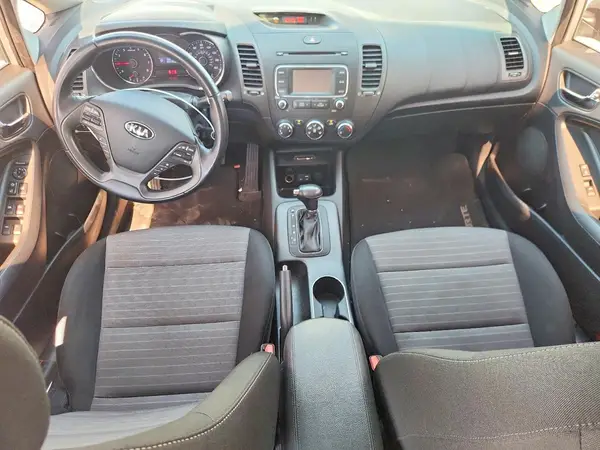 KNAFX4A88G5545116 2016 KIA FORTE - Image 8