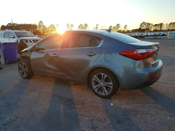KNAFX4A88G5549554 2016 KIA FORTE - Image 2