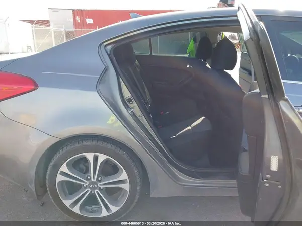 KNAFX4A88G5553149 2016 KIA FORTE - Image 8