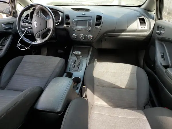 KNAFX4A88G5581419 2016 KIA FORTE - Image 8