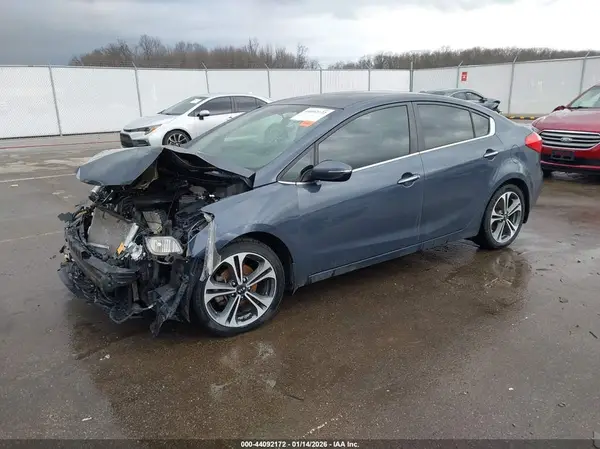 KNAFX4A89G5455182 2016 KIA FORTE - Image 2