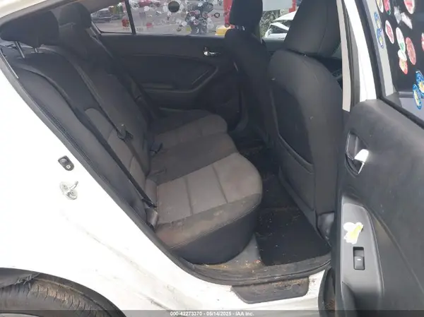 KNAFX4A89G5480745 2016 KIA FORTE - Image 8