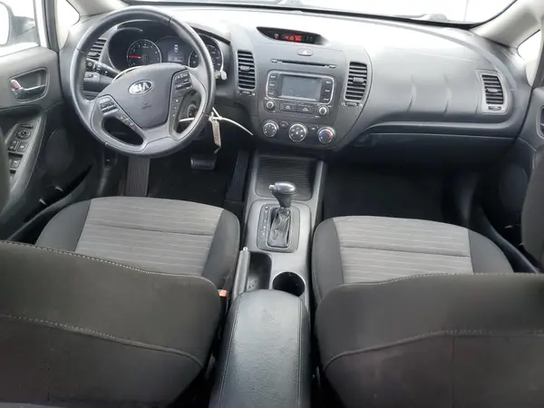 KNAFX4A89G5481443 2016 KIA FORTE - Image 8