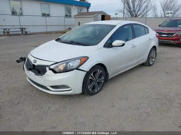 KNAFX4A89G5498677 2016 KIA FORTE - Image 2