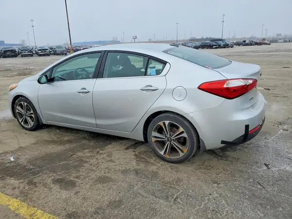KNAFX4A89G5525019 2016 KIA FORTE - Image 2