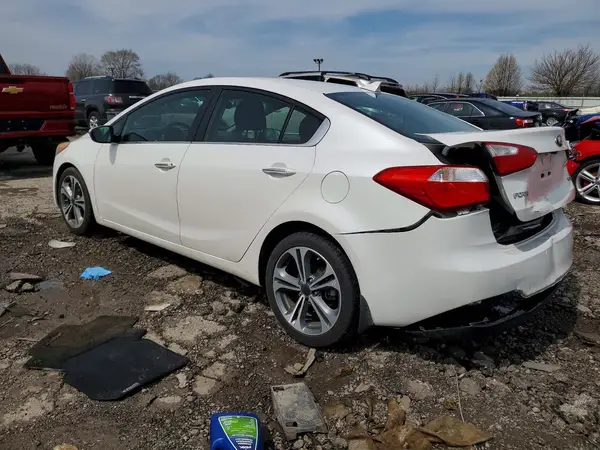 KNAFX4A89G5553211 2016 KIA FORTE - Image 2