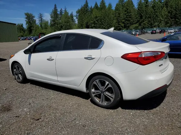 KNAFX4A89G5555234 2016 KIA FORTE - Image 2